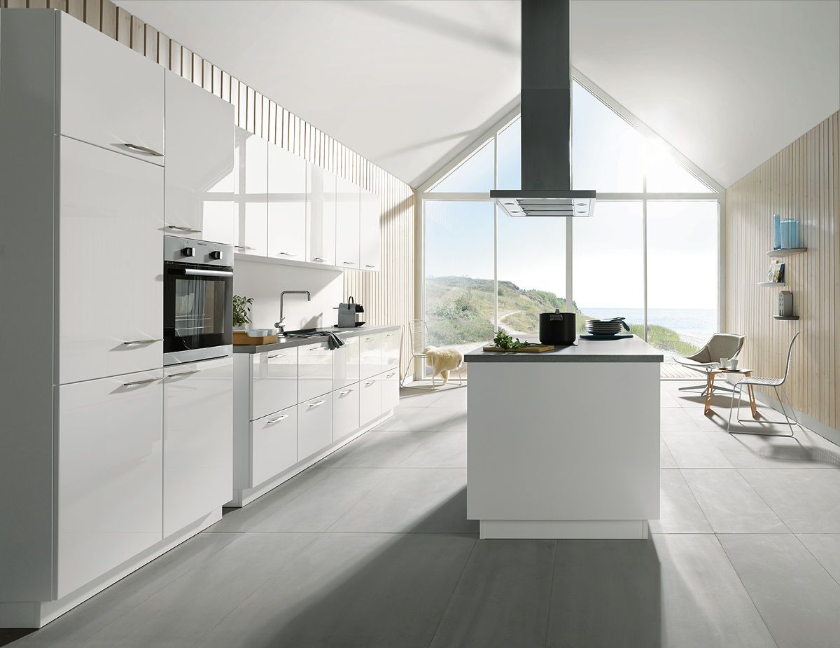 C Range Crystal Grey Silk Gloss Kitchen Schuller