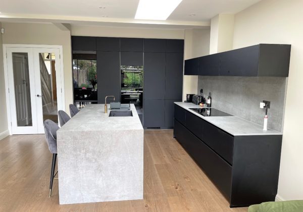 Step into James and Joanna's Twickenham kitchen journey. Witness their stunning design and attention to detail.